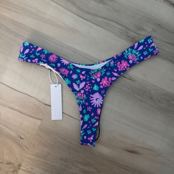 Bright Swimwear Bali Bottom in Sky Purple, size small - Picture 3 of 5